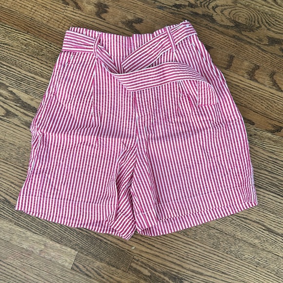 High waist pink stripped shorts   🌸 3 for $17 - Picture 1 of 4